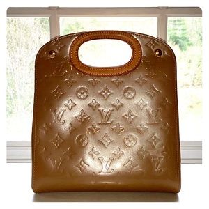 LV Noisette Monogram Vernis Maple Drive Bag